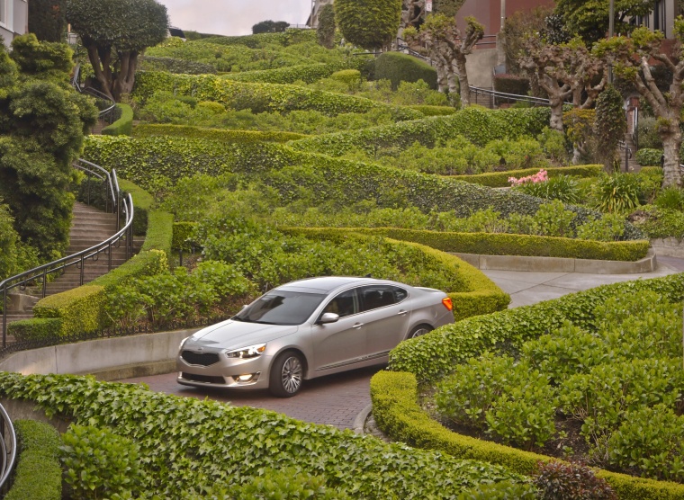 2016 Kia Cadenza Picture