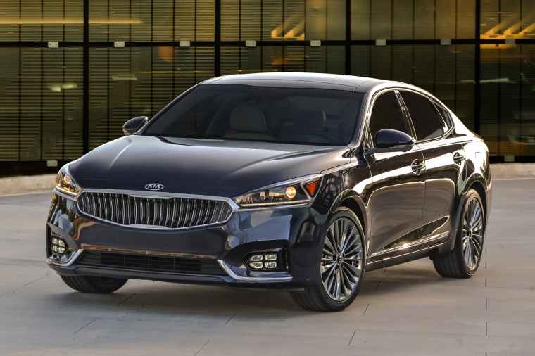 2017 Kia Cadenza Picture