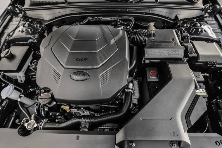 2017 Kia Cadenza 3.3-liter V6 Engine Picture