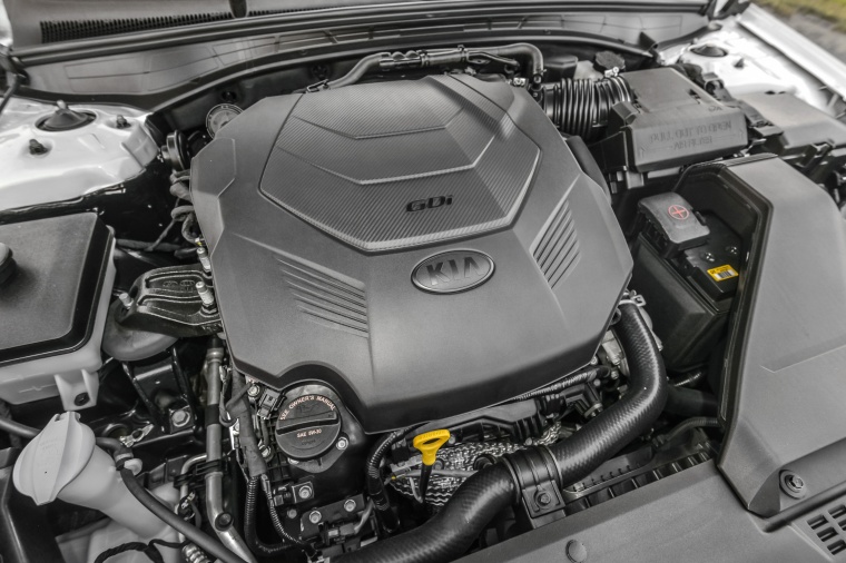 2017 Kia Cadenza Limited 3.3L V6 Engine Picture