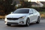 Picture of 2017 Kia Cadenza in Snow White Pearl