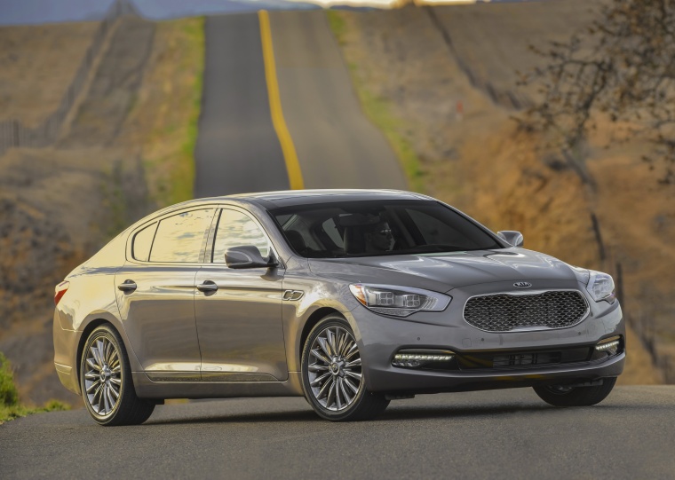 2015 Kia K900 Picture