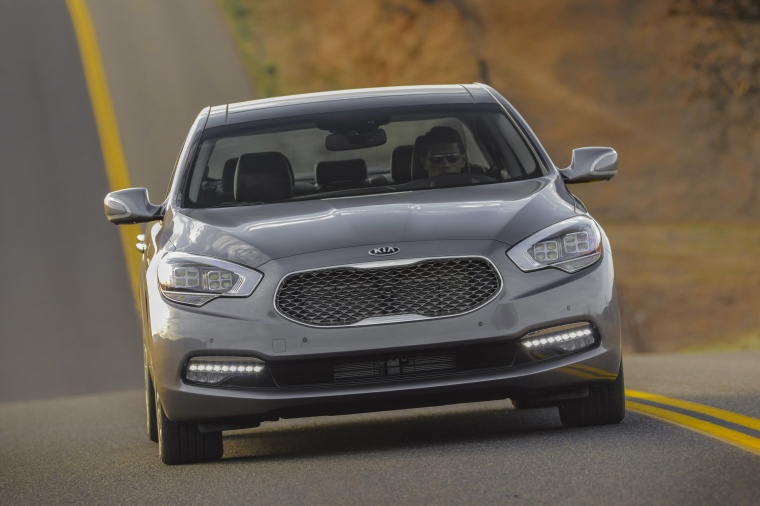 2015 Kia K900 Picture