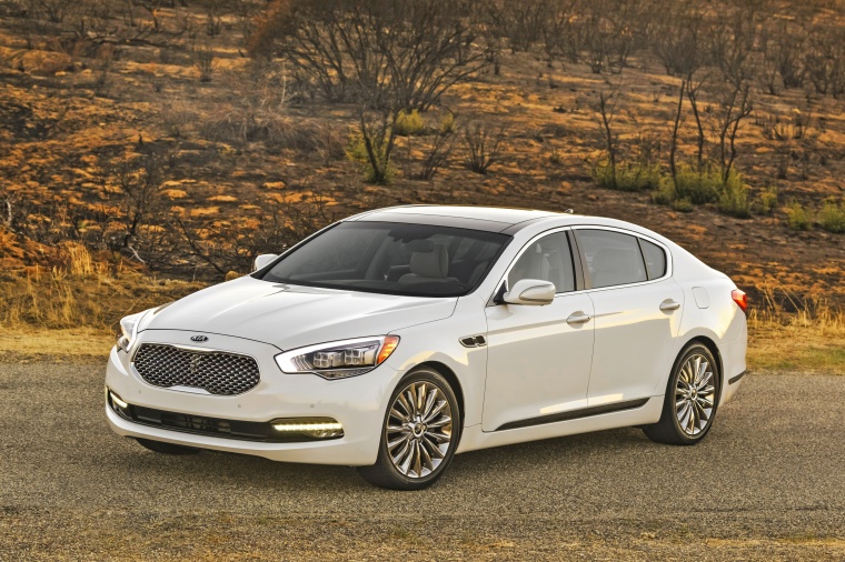 2015 Kia K900 Picture