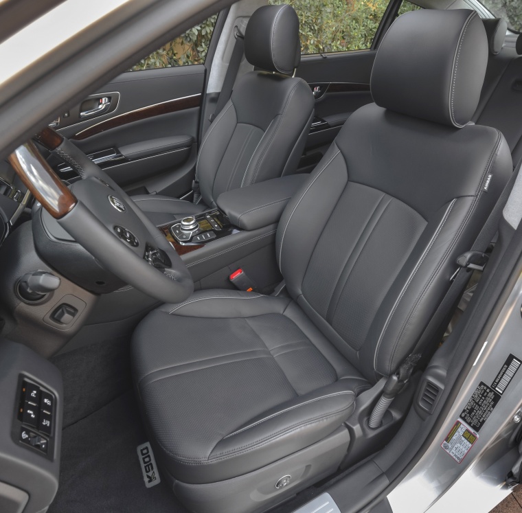 2016 Kia K900 Luxury V8 Front Seats Picture