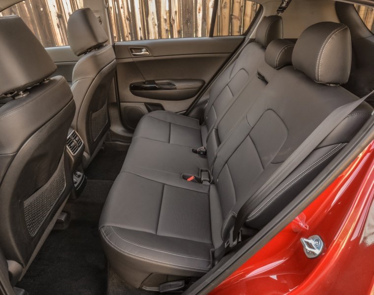 2017 Kia Sportage SX Turbo Rear Seats Picture