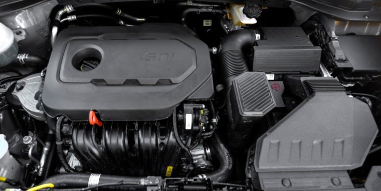 2018 Kia Sportage EX 2.4-liter 4-cylinder Engine Picture
