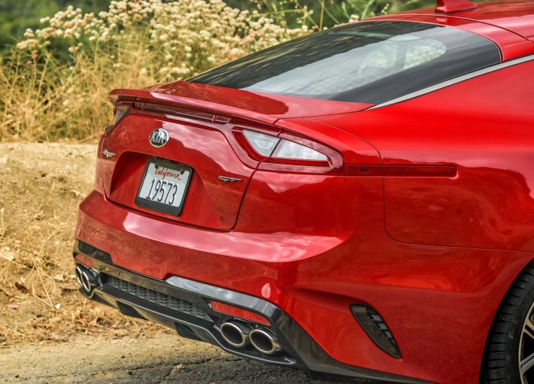 2018 Kia Stinger GT Rear Fascia Picture