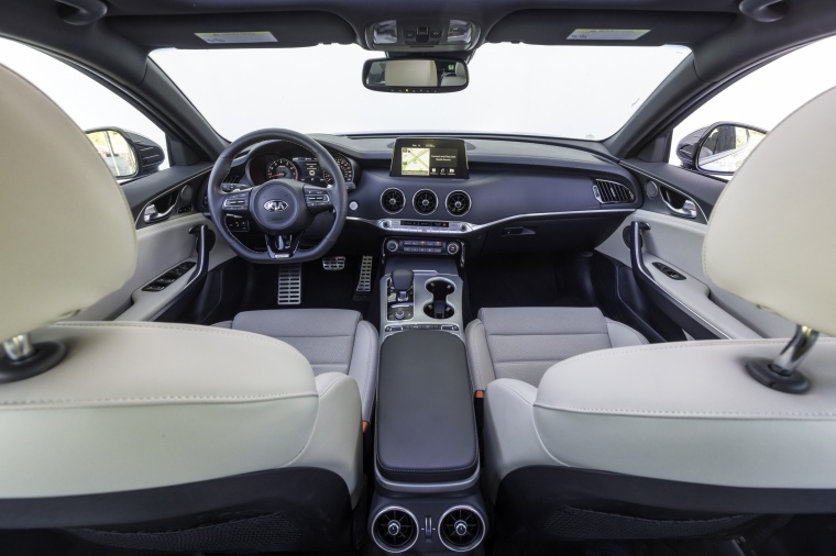 2018 Kia Stinger GT Cockpit Picture