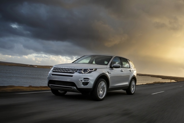 2016 Land Rover Discovery Sport HSE Luxury Picture