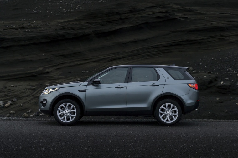 2016 Land Rover Discovery Sport HSE Luxury Picture