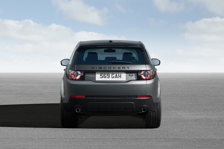 2017 Land Rover Discovery Sport HSE Luxury Picture