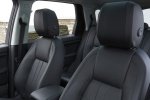 Picture of 2017 Land Rover Discovery Sport HSE Luxury Front Seats