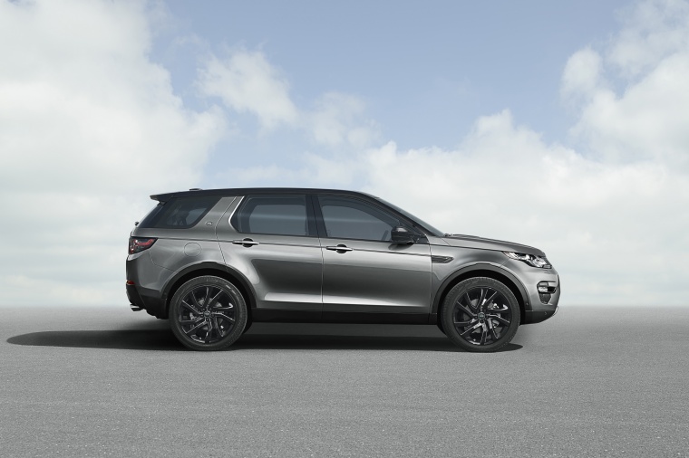 2018 Land Rover Discovery Sport HSE Luxury Picture
