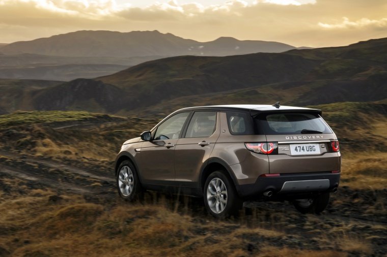 2019 Land Rover Discovery Sport HSE Luxury Picture