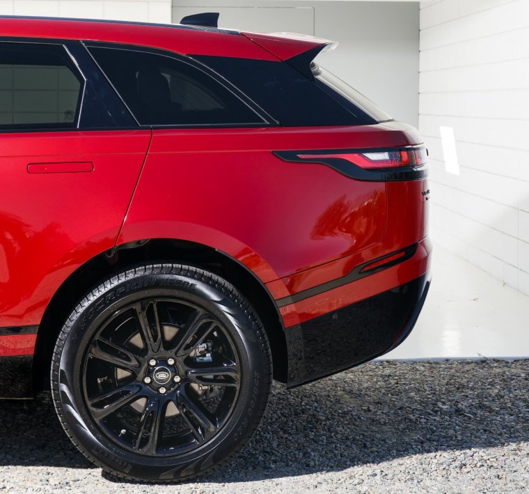 2019 Land Rover Range Rover Velar P250 SE R-Dynamic Rim Picture