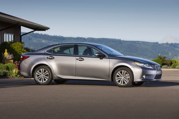 2013 Lexus ES 350 Sedan Picture