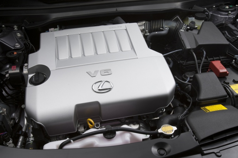 2013 Lexus ES 350 Sedan 3.5-liter V6 Engine Picture