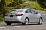 Picture of 2014 Lexus ES 300h Hybrid Sedan in Silver Lining Metallic