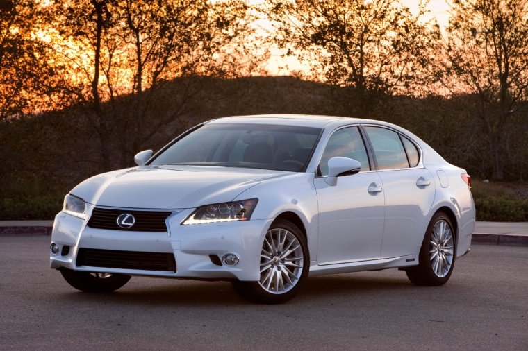 2015 Lexus GS 450h Hybrid Sedan Picture