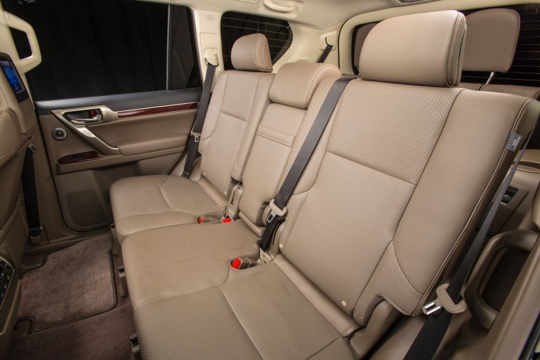 2016 Lexus GX460 Rear Seats Picture
