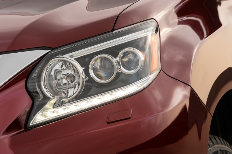 2018 Lexus GX460 Sport Design Package Headlight Picture