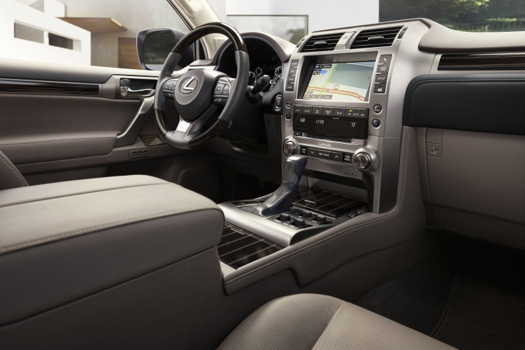 2020 Lexus GX460 Interior Picture