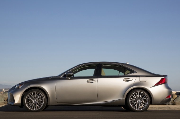 2018 Lexus IS 300 Picture