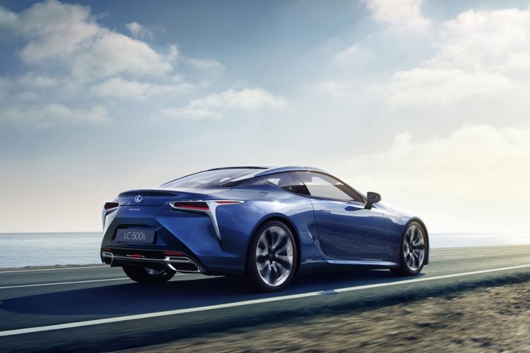 2018 Lexus LC 500h Coupe Picture