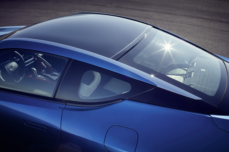 2018 Lexus LC 500h Coupe Roof Picture
