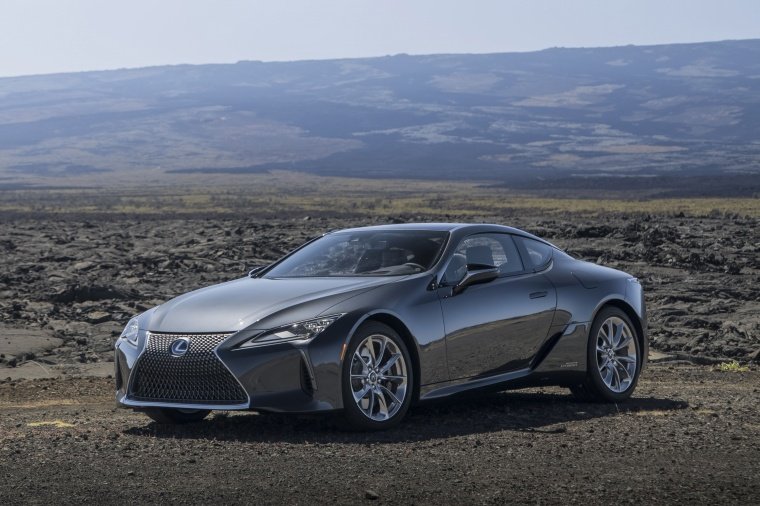 2018 Lexus LC 500h Coupe Picture