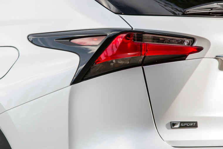 2016 Lexus NX200t F-Sport Tail Light Picture