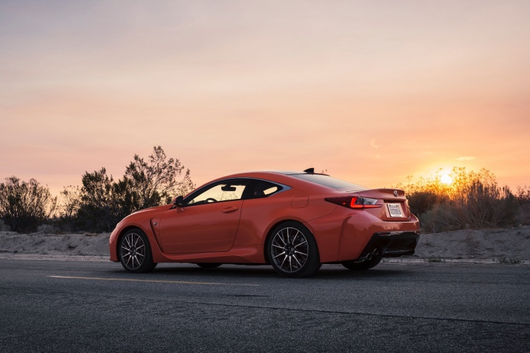 2016 Lexus RC-F Picture