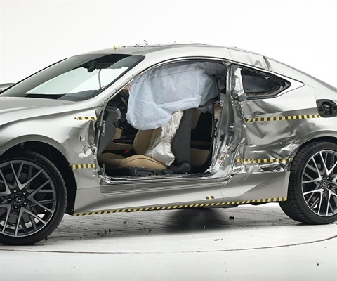 2016 Lexus RC IIHS Side Impact Crash Test Picture