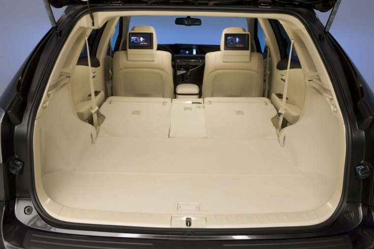 2012 Lexus RX350 Trunk Picture