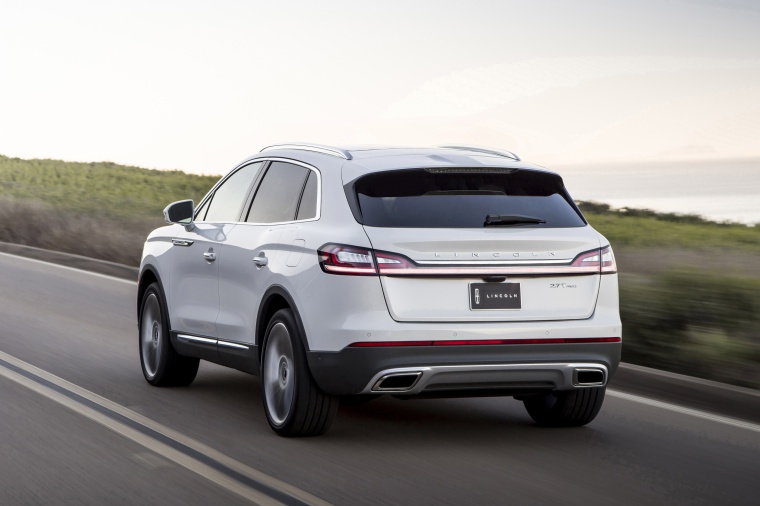 2019 Lincoln Nautilus 2.7T AWD Picture