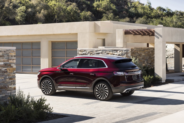 2019 Lincoln Nautilus Black Label 2.7T AWD Picture