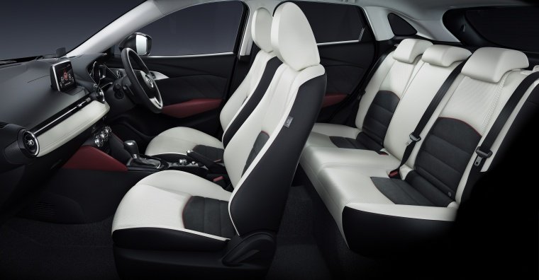 2016 Mazda CX-3 Interior Picture