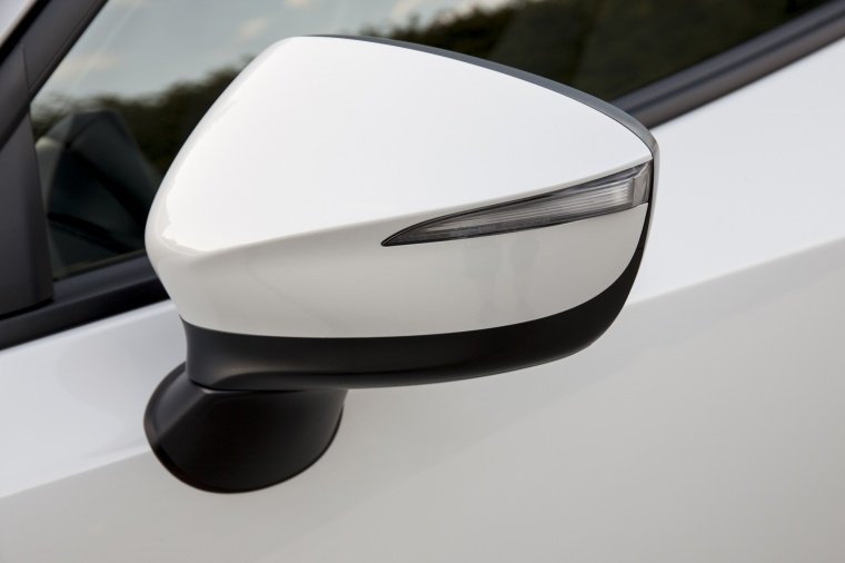 2016 Mazda CX-3 AWD Door Panel Picture