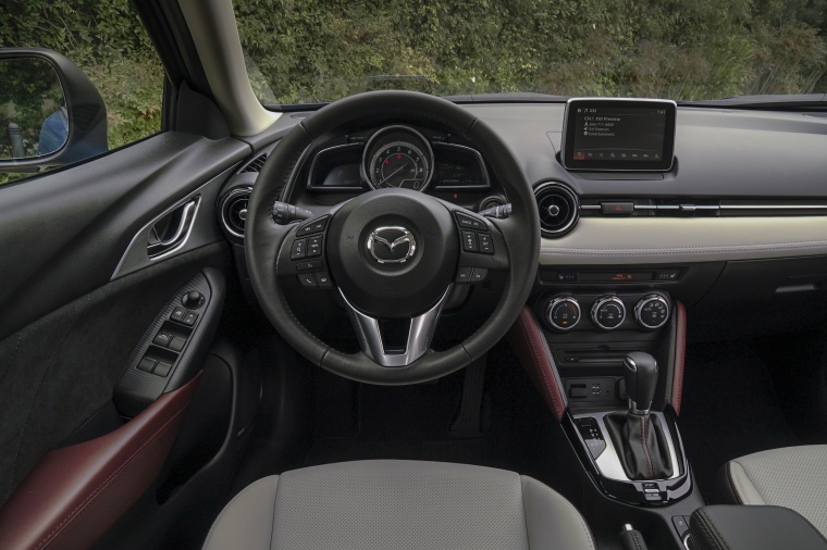 2016 Mazda CX-3 Cockpit Picture