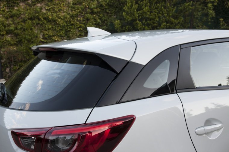 2017 Mazda CX-3 AWD Tail Light Picture