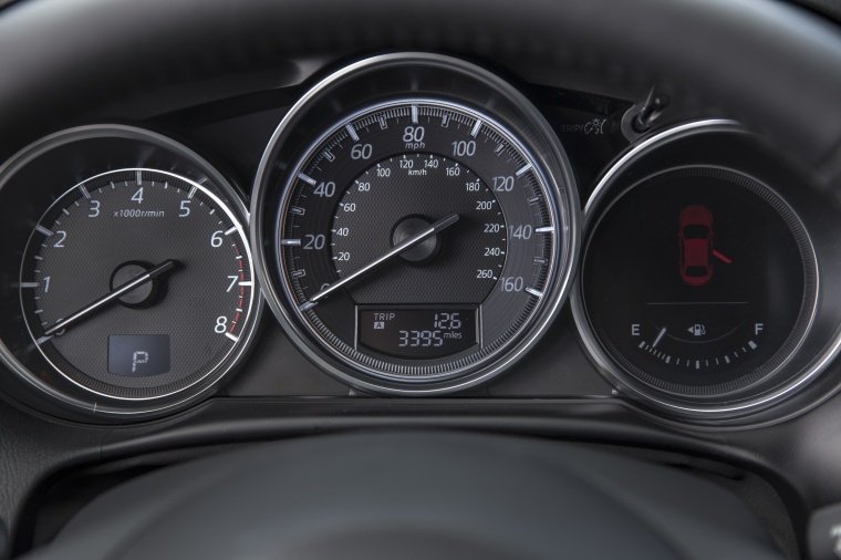 2016 Mazda CX-5 Gauges Picture