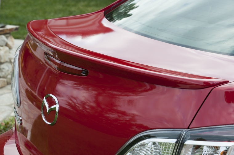 2013 Mazda 3i Sedan Rear Spoiler Picture