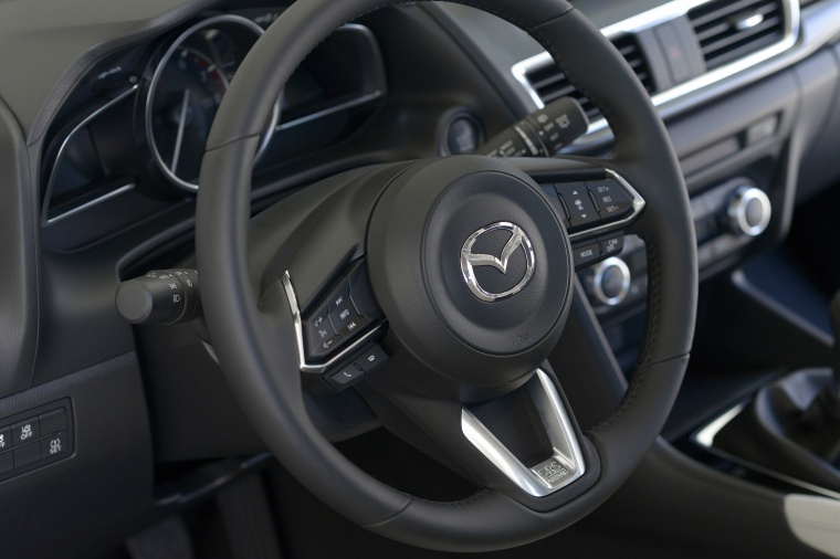 2017 Mazda Mazda3 Grand Touring 5-Door Hatchback Steering-Wheel Picture