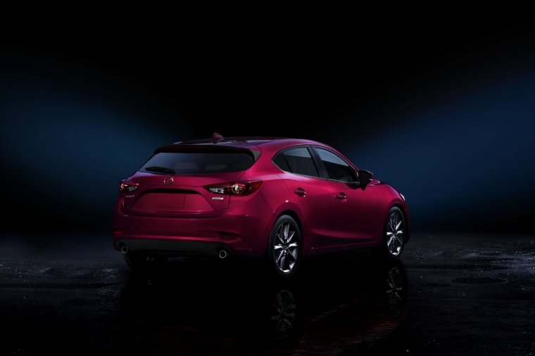 2018 Mazda Mazda3 Grand Touring 5-Door Hatchback Picture