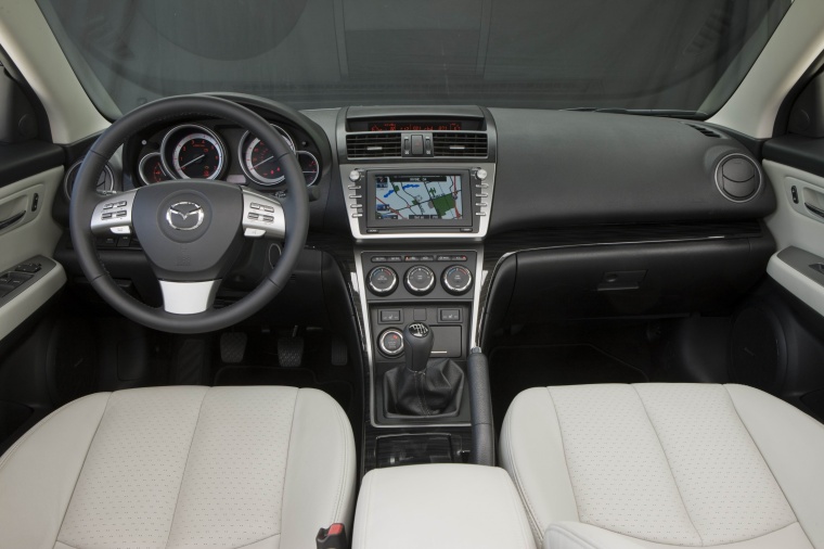 2010 Mazda 6s Cockpit Picture