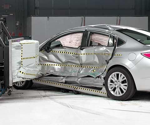 2012 Mazda Mazda6 IIHS Side Impact Crash Test Picture