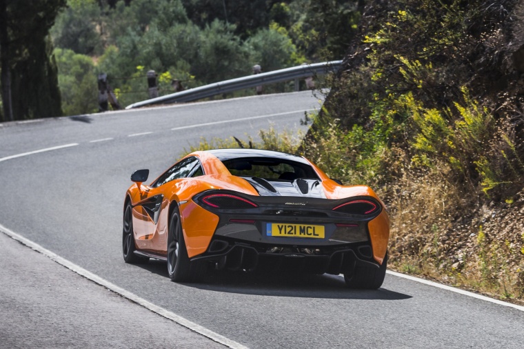 2016 McLaren 570S Coupe Picture