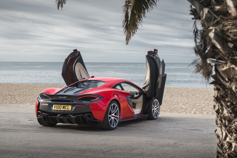 2016 McLaren 570S Coupe Picture