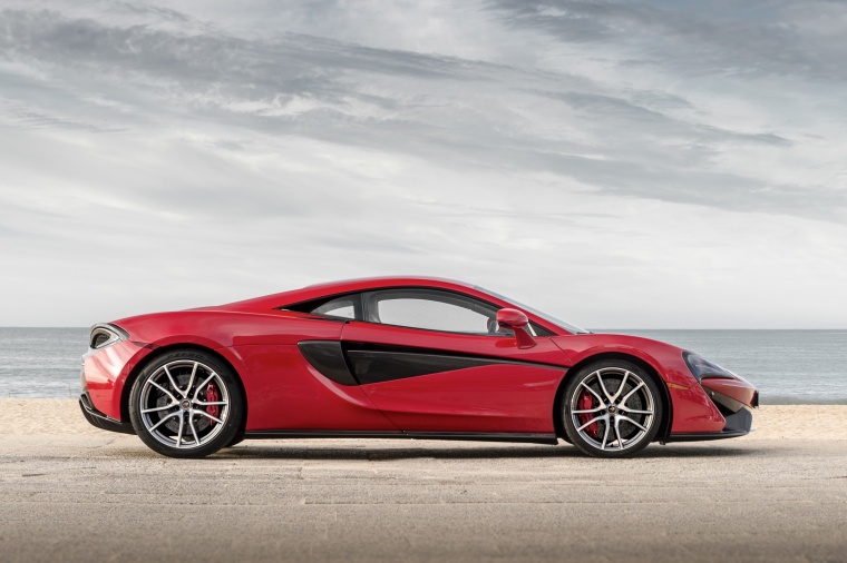 2016 McLaren 570S Coupe Picture